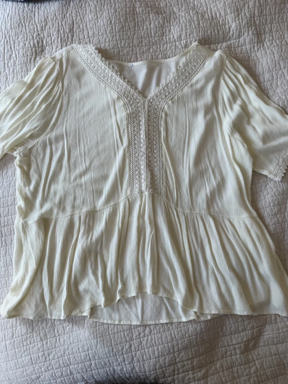 Blouse - Picture 1 of 3